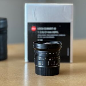 Alternative view of LEICA M 21mm 2.8 Elmarit ASPH. 11135 6bit occasion