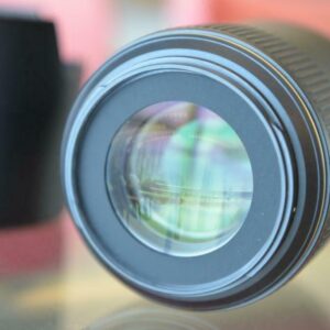 Alternative view of Nikon 105mm f/2.8G AF-S VR micro occasion