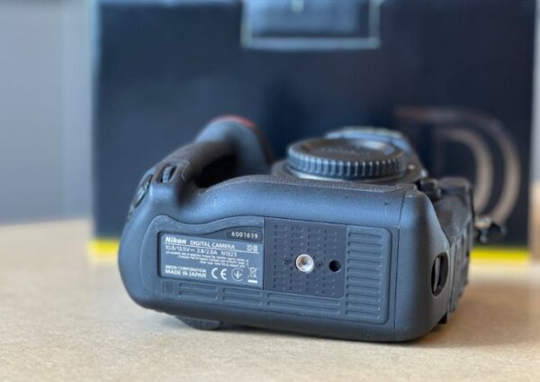 Nikon D6 body occasion (BTW artikel) - Afbeelding 4