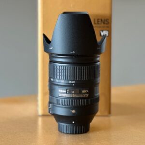 NIKON 28-300mm f/3.5-5.6G VR AF-S occasion