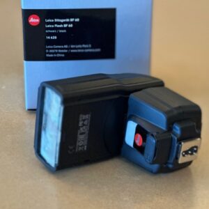 Alternative view of LEICA SF60 flitser 14625