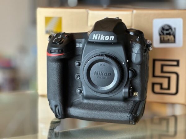 Tweedehands Nikon D5 Body XQD versie