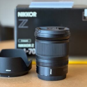 Alternative view of Nikon Z 24-70mm f/4S
