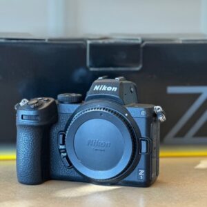 Nikon Z5 Body