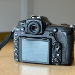 Alternative view of Nikon D500 Body occasion