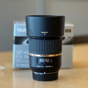 Tamron 60mm f/2 Di II Macro