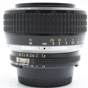 Alternative view of Nikon Nikkor 58mm f/1.2 AiS NOCT