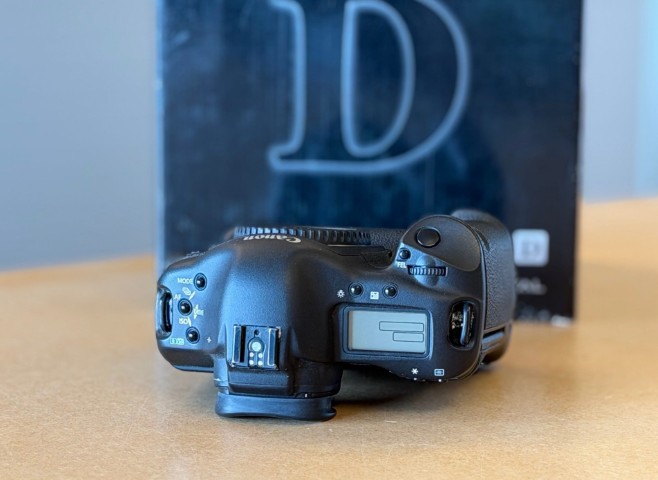 Canon EOS-1D Mark II Body – Occasion - Afbeelding 3