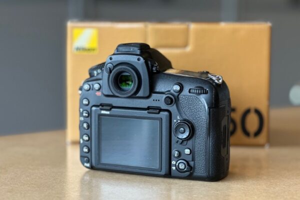 Nikon D850 body occasion - Afbeelding 2