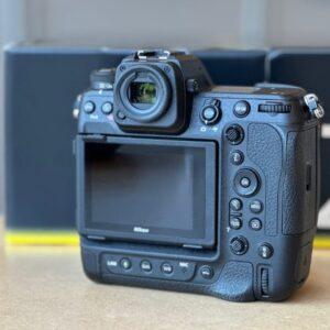 Alternative view of Nikon Z9 body