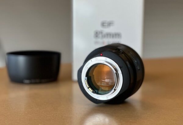 Canon EF 85mm f/1.2L II USM - Afbeelding 6