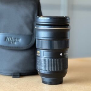 Alternative view of Nikon 24-70mm f/2.8G NANO AF-S occasion