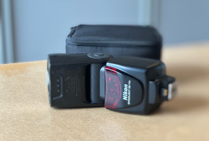 Nikon SB-700 Speedlight
