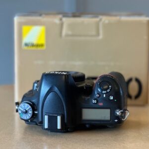 Gebruikte Nikon D750 body bovenkant knoppen en display