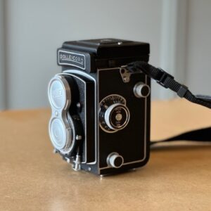Alternative view of Rolleicord Vb Type 2 (Schneider Xenar 75mm f/3.5)
