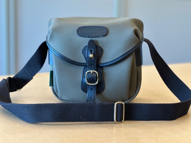 Billingham Hadley Digital (Sage FibreNyte / Black Leather) - Afbeelding 6