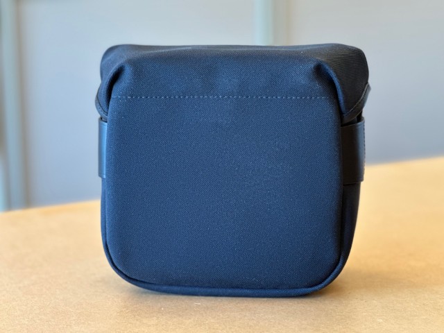 Billingham Hadley Digital (Black FibreNyte / Black Leather) - Afbeelding 3