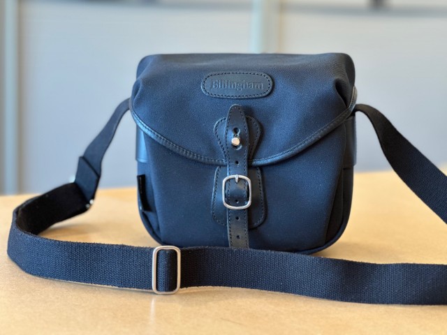 Billingham Hadley Digital (Black FibreNyte / Black Leather) - Afbeelding 6