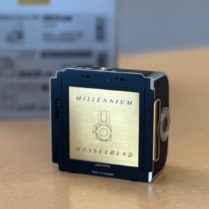 Hasselblad 503CW Millennium Edition + A12 Magazijn (Mint / OVP) - Afbeelding 11