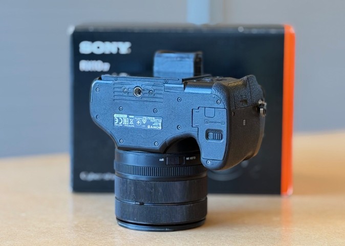 Sony Cyber-shot DSC-RX10 IV – Occasion - Afbeelding 7